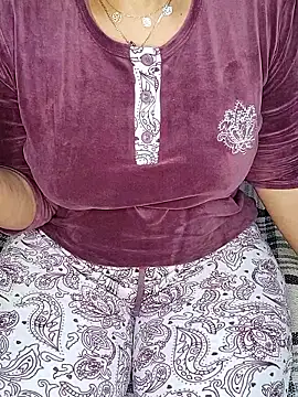 Malika-697 online show from January 2026 03:26:02 PM