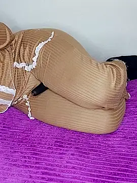 Malika-697 online show from November 2025 06:08:01 PM