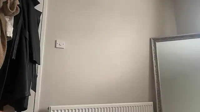 Snapshot of skyejde chatting on October 2025 02:38:01 PM skyejde online show from October 2025 02:38:01 PM