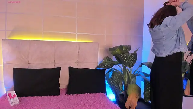  michonne  online show from November 2025 09:20:02 PM