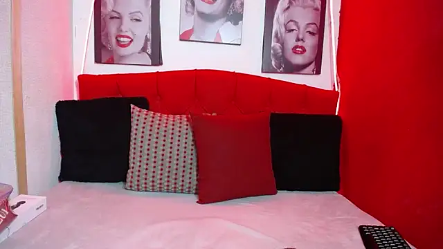 Tiana Ebony18 online show from March 2026 12:02:02 PM