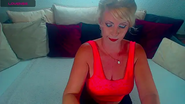 Lex McQueen online show from July 2026 09:29:02 PM