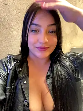 Sahanaprincessll online show from November 2025 04:18:02 PM