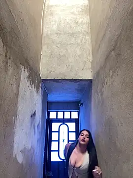 Sahanaprincessll online show from November 2025 05:24:01 PM