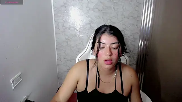 Snapshot of hello_kityy25 chatting on March 2026 02:22:01 AM hello kityy25 online show from March 2026 02:22:01 AM