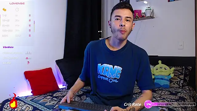 kyle clint07 online show from November 2025 01:10:01 AM