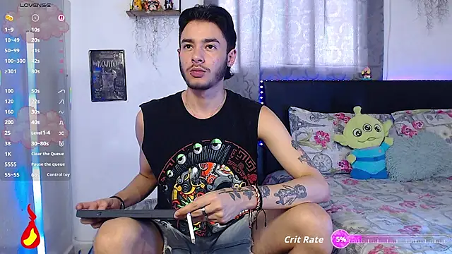 Snapshot of kyle_clint07 chatting on May 2026 07:39:02 PM kyle clint07 online show from May 2026 07:39:02 PM