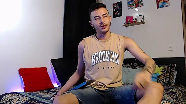 kyle clint07 online show from November 2025 11:19:02 PM