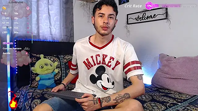 kyle clint07 online show from April 2026 03:52:01 PM