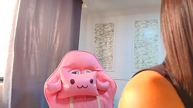 Snapshot of Danella_houston chatting on February 2026 05:13:02 PM Danella houston online show from February 2026 05:13:02 PM