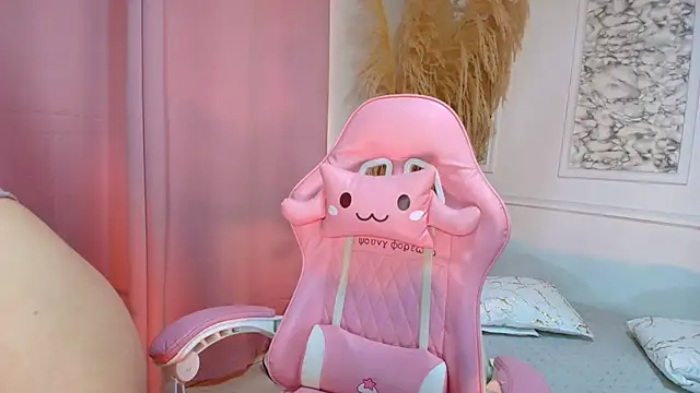 Snapshot of Danella_houston chatting on March 2026 06:04:02 PM Danella houston online show from March 2026 06:04:02 PM