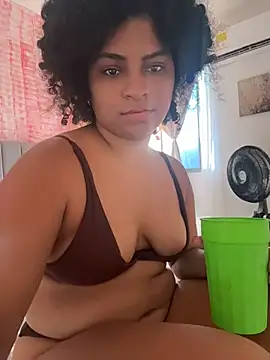 Snapshot of Tana_latin chatting on June 2026 10:19:01 PM Tana latin online show from June 2026 10:19:01 PM