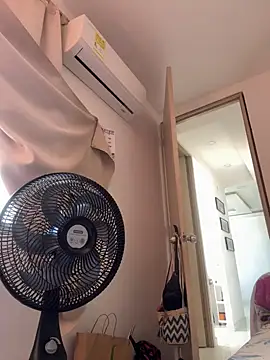 Tana latin online show from March 2026 03:13:01 PM