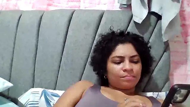 Snapshot of Tana_latin chatting on October 2025 12:44:02 AM Tana latin online show from October 2025 12:44:02 AM