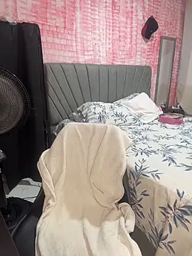 Tana latin online show from February 2026 12:32:01 AM