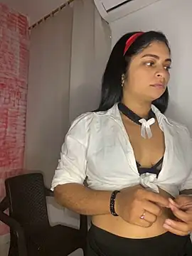 Snapshot of Tana_latin chatting on February 2025 12:41:01 AM Tana latin online show from February 2025 12:41:01 AM