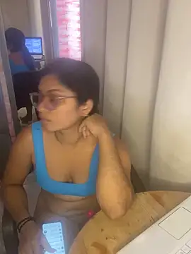 Snapshot of Tana_latin chatting on March 2025 08:19:01 PM Tana latin online show from March 2025 08:19:01 PM