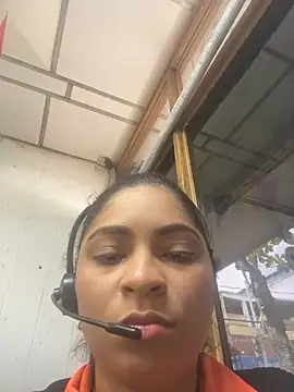 Snapshot of Tana_latin chatting on February 2025 04:16:01 PM Tana latin online show from February 2025 04:16:01 PM