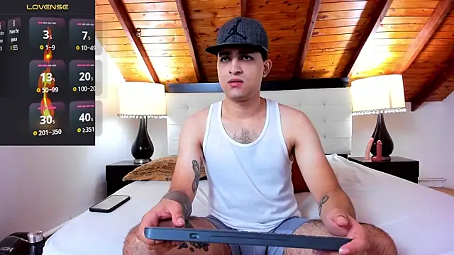 Sebastian Berne online show from October 2025 07:36:01 PM