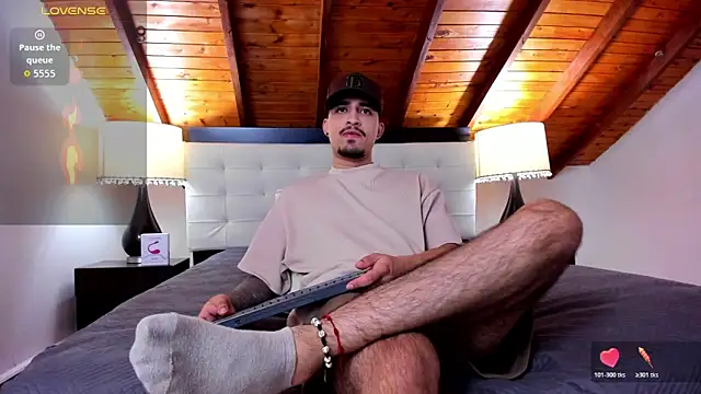 Sebastian Berne online show from February 2026 07:10:01 PM