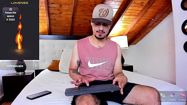 Sebastian Berne online show from November 2025 07:36:01 PM