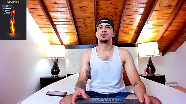 Sebastian Berne online show from October 2025 07:13:02 PM