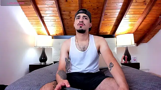 Sebastian Berne online show from November 2025 06:56:01 PM