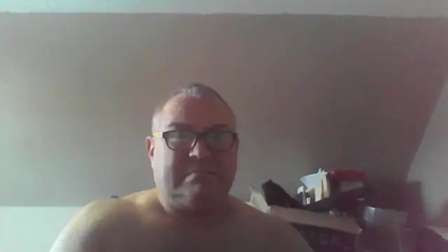 mkestr69 online show from February 2026 05:31:02 PM