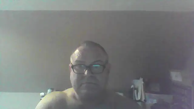 mkestr69 online show from January 2026 10:17:01 PM