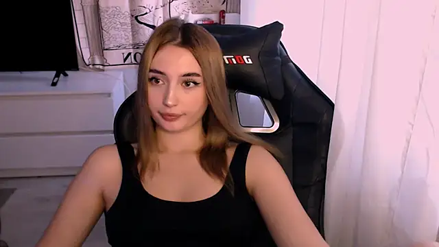 beauty blonde online show from September 2025 02:33:01 AM