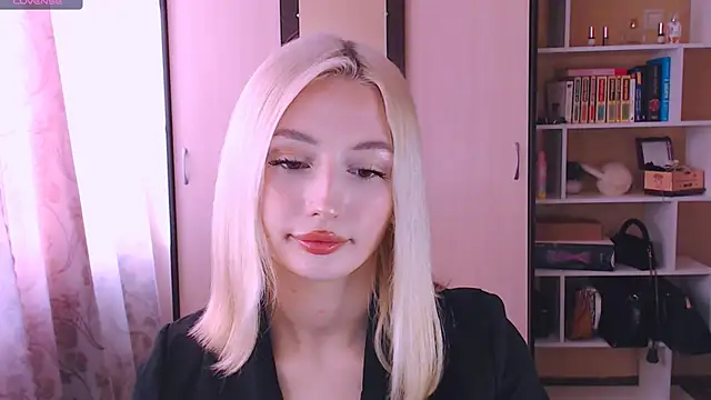 beauty blonde online show from March 2025 08:35:01 AM