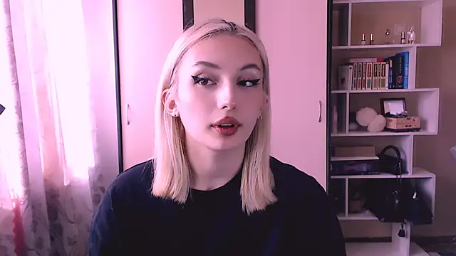 beauty blonde online show from March 2025 04:41:02 AM