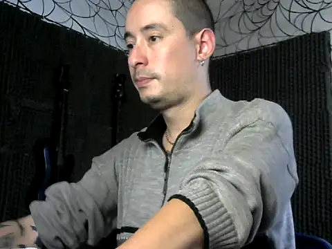 vampireathome online show from February 2026 08:30:01 PM