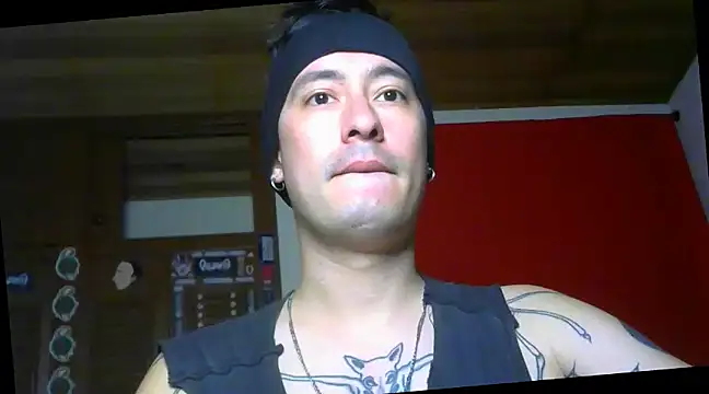 Snapshot of vampireathome chatting on February 2025 05:16:01 AM vampireathome online show from February 2025 05:16:01 AM