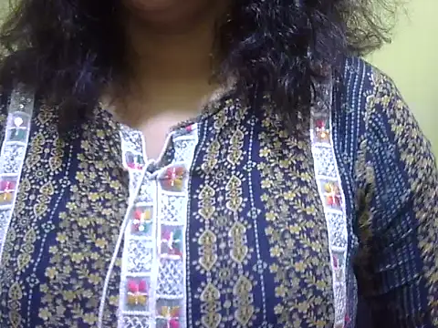 Your cutiepie  online show from February 2026 04:59:02 PM