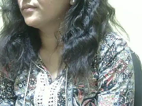 Your cutiepie  online show from November 2025 06:34:01 PM