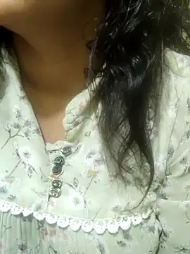 Your cutiepie  online show from October 2025 12:00:02 AM