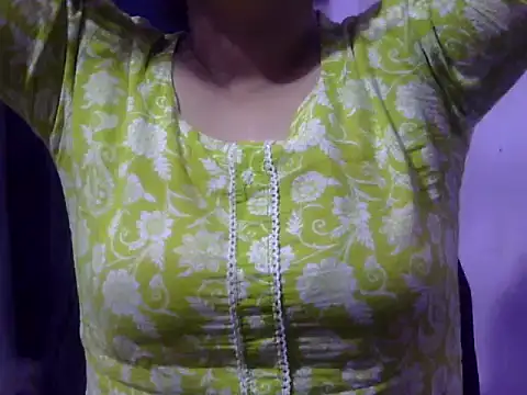 Your cutiepie  online show from December 2025 05:31:01 AM