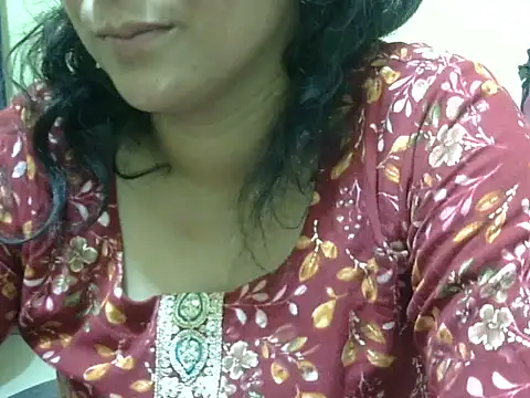 Your cutiepie  online show from October 2025 05:14:02 PM