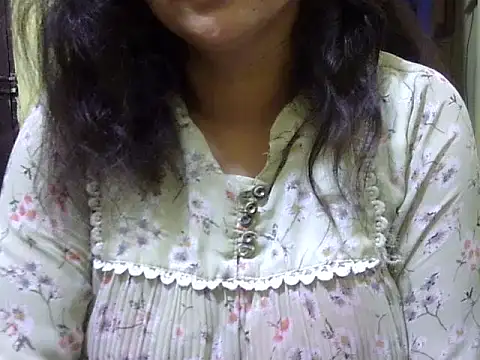 Your cutiepie  online show from October 2025 05:36:02 PM