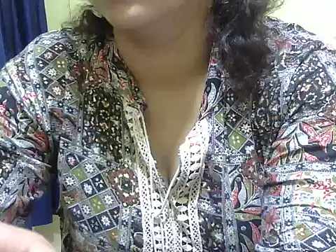 Your cutiepie  online show from October 2025 08:22:01 AM