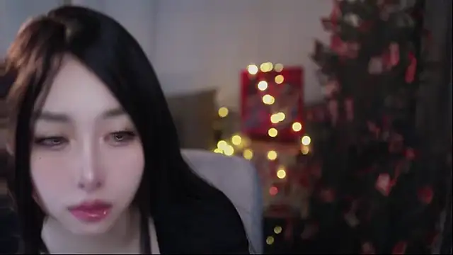 Snapshot of Moonccoi chatting on February 2026 02:04:01 PM Moonccoi online show from February 2026 02:04:01 PM