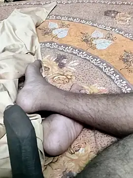 Snapshot of Yashkumar_0697 chatting on December 2025 07:24:01 PM Yashkumar 0697 online show from December 2025 07:24:01 PM