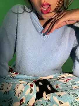 shnaz 1 online show from December 2025 05:06:01 PM