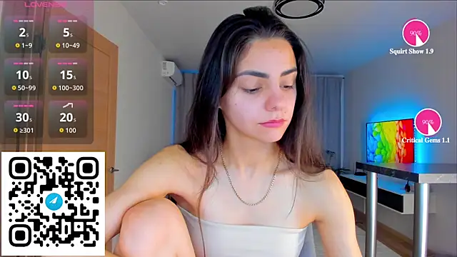 EmiliaZen online show from November 2025 12:53:02 PM