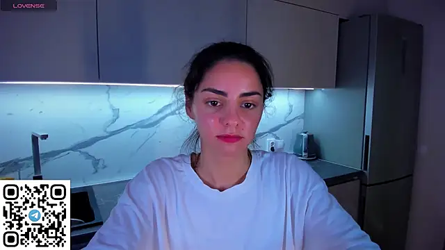 EmiliaZen online show from June 2026 08:03:02 PM