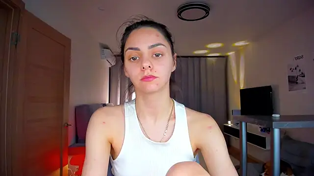 EmiliaZen online show from March 2026 07:05:02 PM