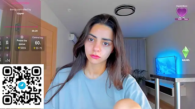 EmiliaZen online show from October 2025 08:20:01 PM