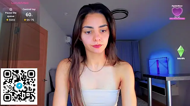 EmiliaZen online show from October 2025 05:48:02 PM