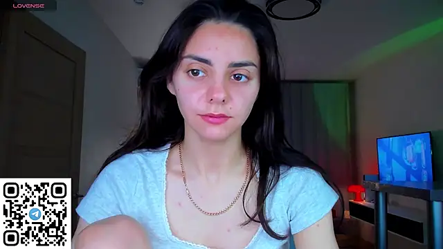 EmiliaZen online show from July 2026 09:17:01 PM